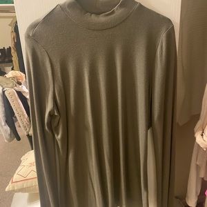 Mockneck Top